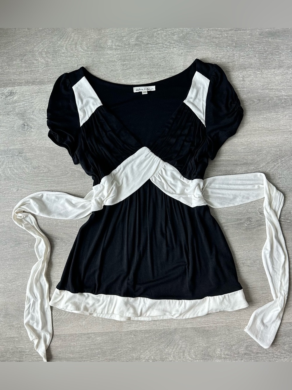 2000s Y2K Urban Behaviour Black & White Women’s Babydoll Blouse with waist tie